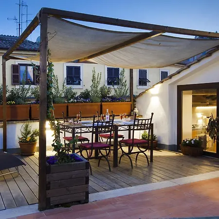 Habitat'S Navona Pantheon Attic Apartment *